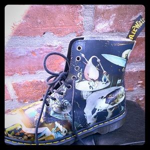 Dr. Martens Bosch 1460 Pascal Boots - NEVER WORN